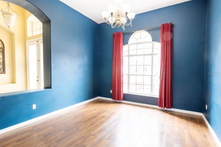 Image No.6-3 Bed Property for sale