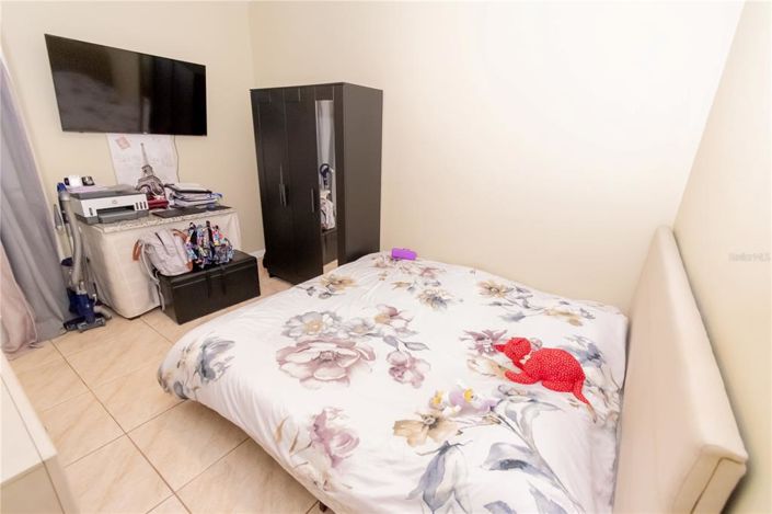 Image No.16-3 Bed Townhouse for sale