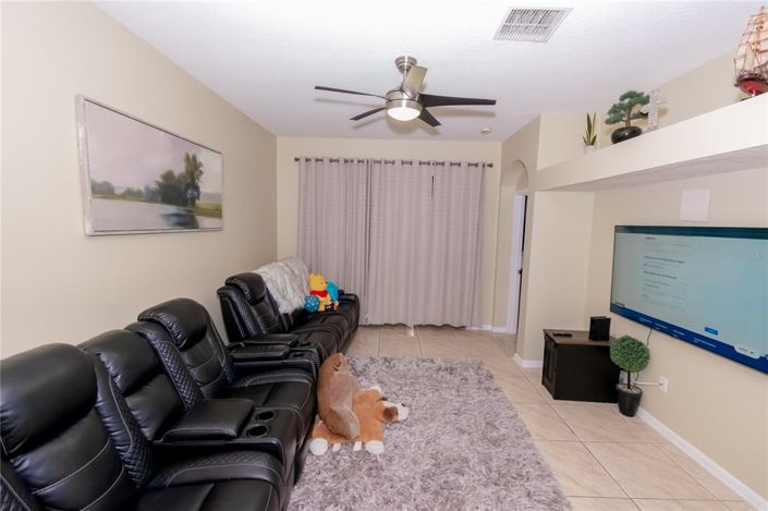 Image No.5-3 Bed Townhouse for sale