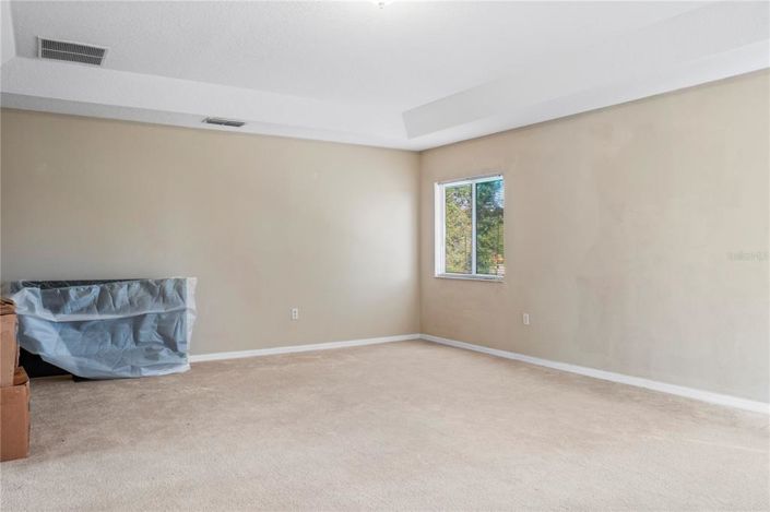 Image No.32-5 Bed Property for sale