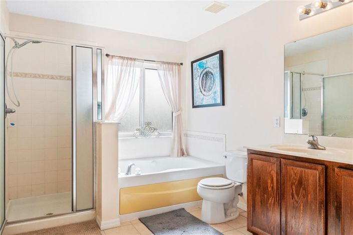 Image No.34-5 Bed Property for sale