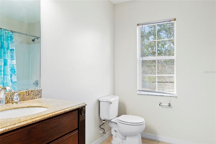 Image No.38-5 Bed Property for sale