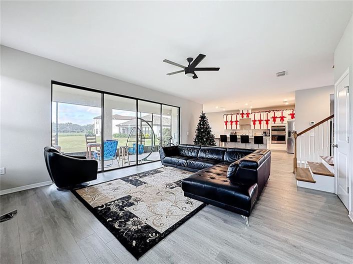 Image No.26-5 Bed House for sale