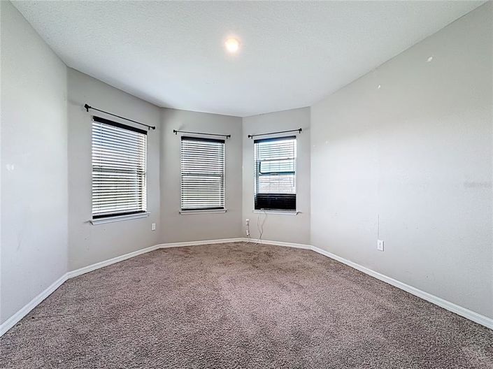 Image No.49-5 Bed House for sale