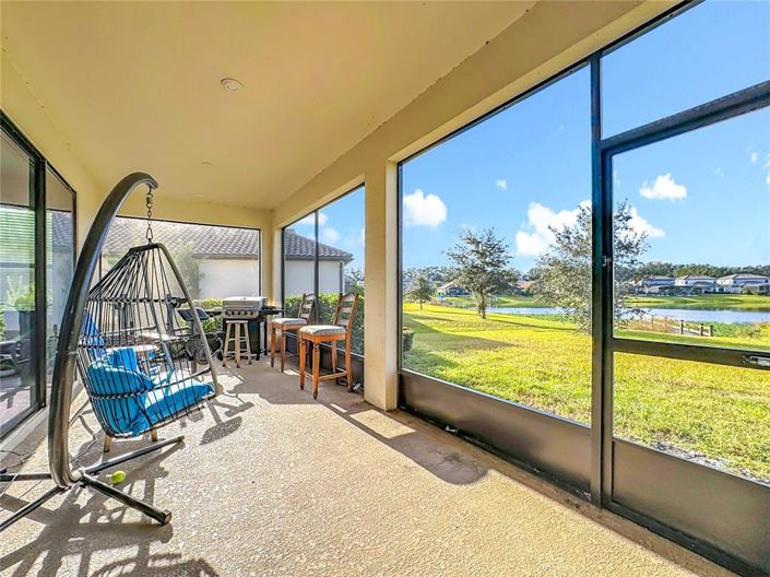 Image No.5-5 Bed Property for sale