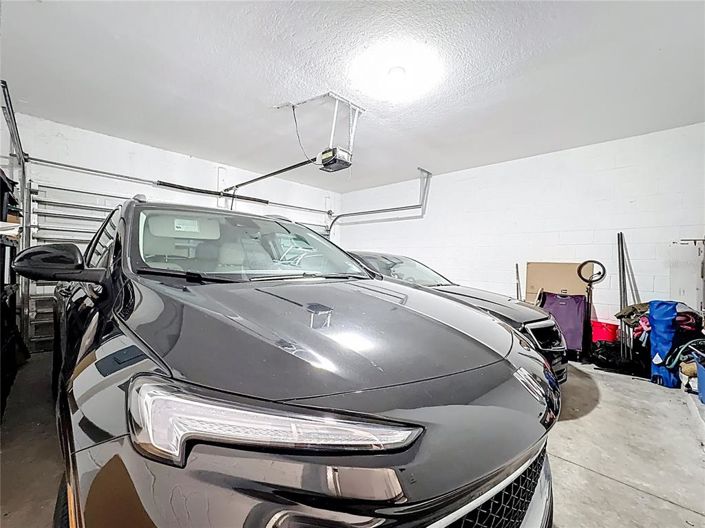 Image No.60-5 Bed Property for sale