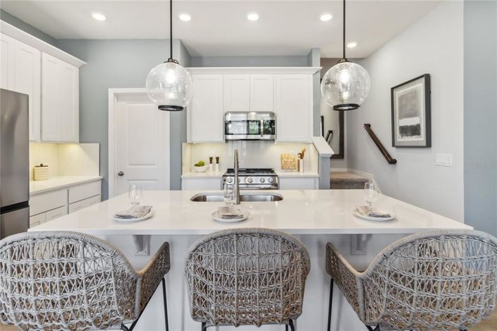 Image No.4-Maison de ville de 4 chambres à vendre à États-Unis