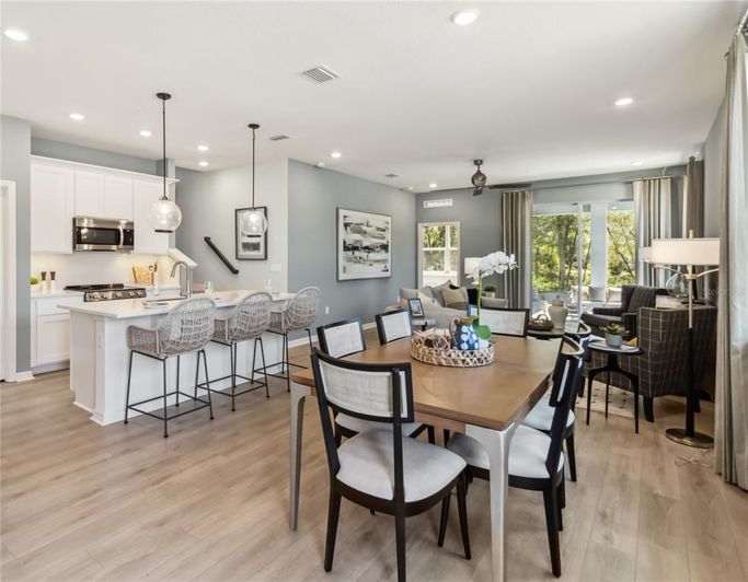 Image No.5-Maison de ville de 4 chambres à vendre à États-Unis