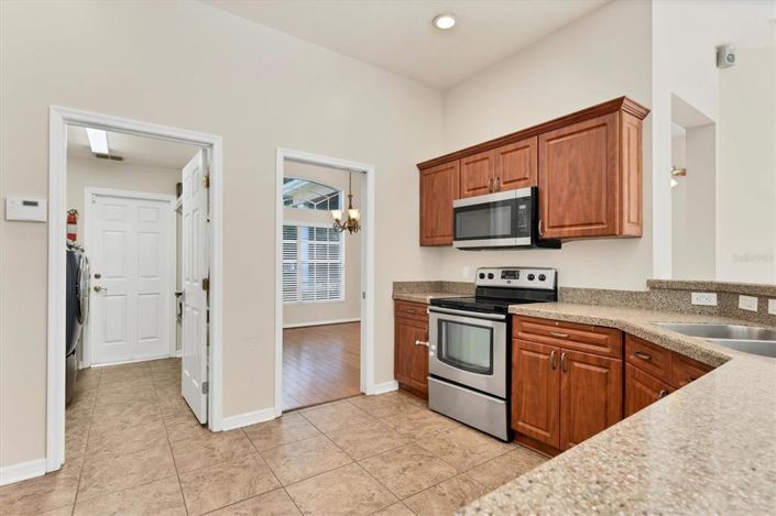 Image No.14-4 Bed Property for sale