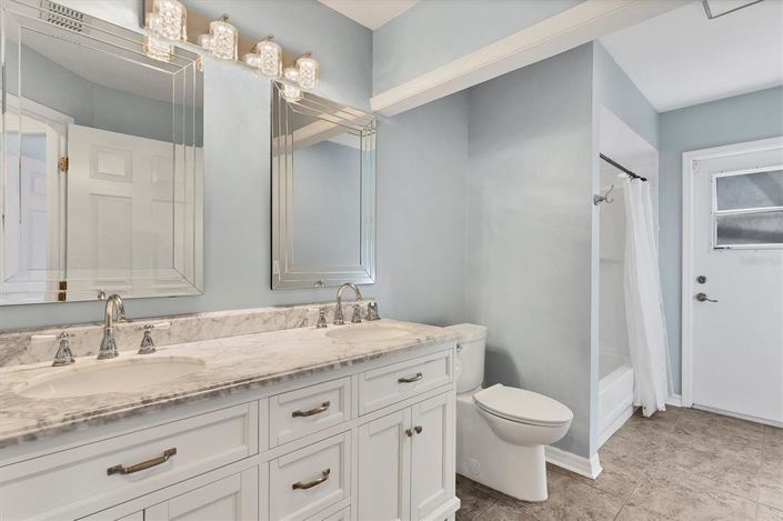 Image No.28-4 Bed Property for sale