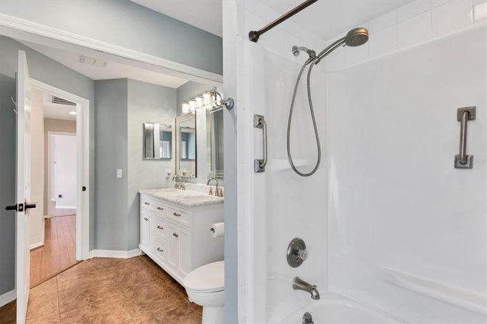 Image No.29-4 Bed Property for sale