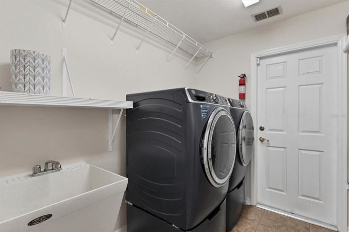 Image No.34-4 Bed Property for sale