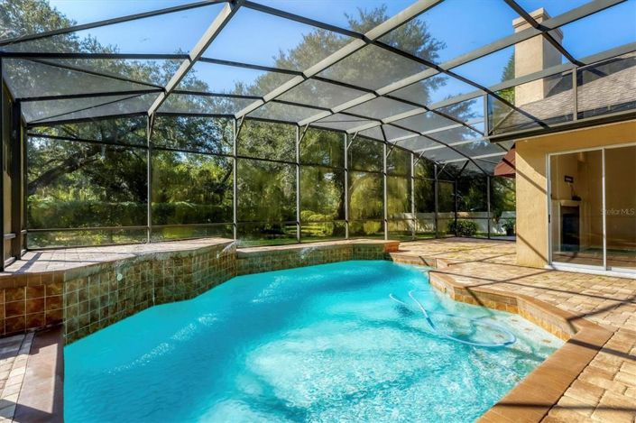 Image No.37-4 Bed Property for sale