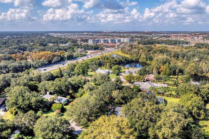 Image No.4-4 Bed Property for sale