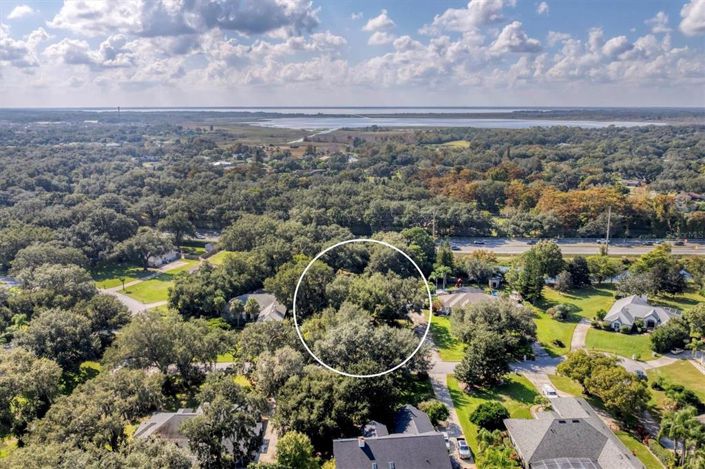 Image No.7-4 Bed Property for sale