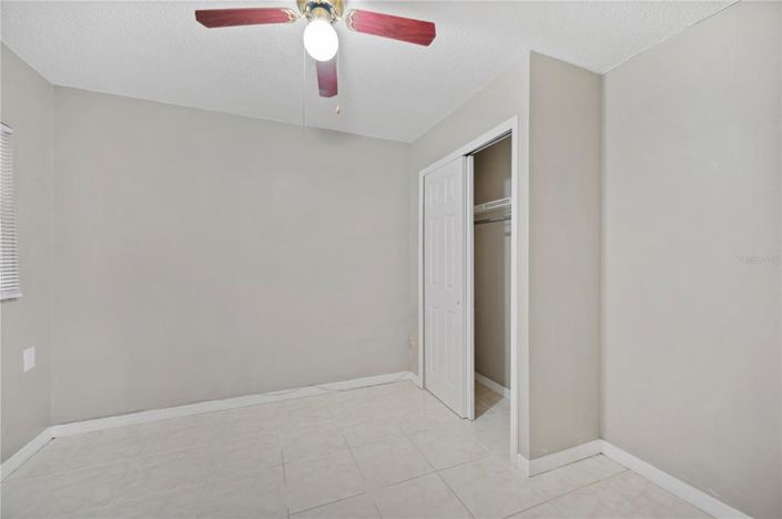 Image No.14-Propriété de 4 chambres à vendre à Kissimmee