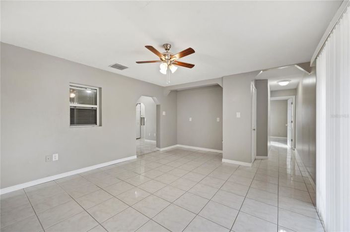 Image No.23-Propriété de 4 chambres à vendre à Kissimmee