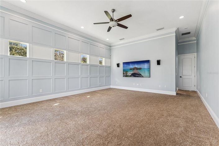 Image No.20-6 Bed Property for sale