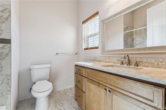 Image No.38-6 Bed Property for sale