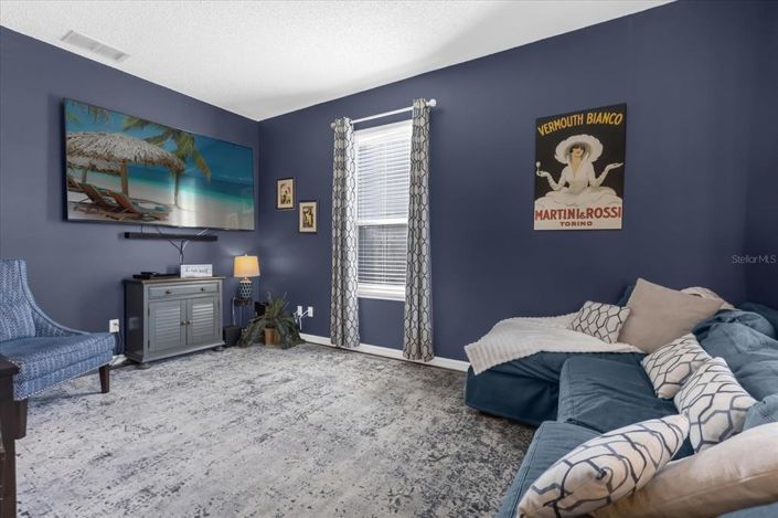 Image No.43-7 Bed House for sale