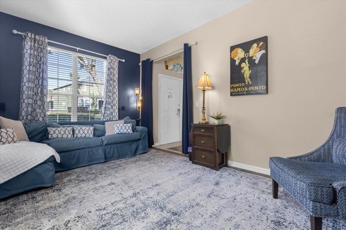 Image No.44-7 Bed House for sale