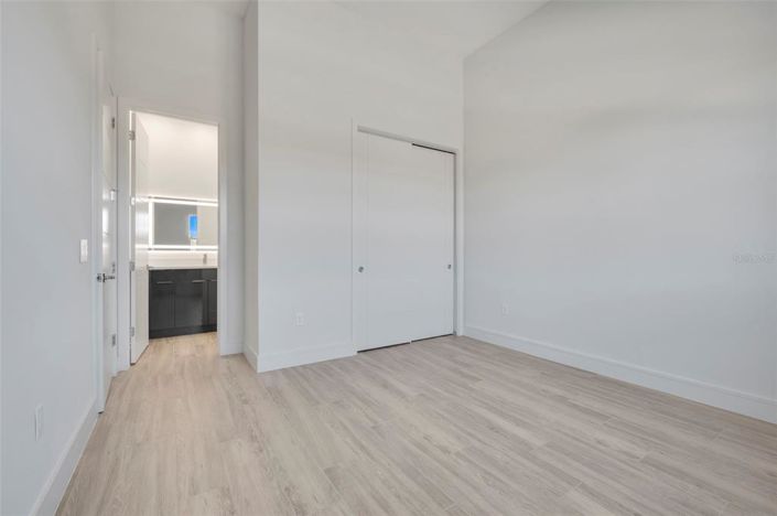 Image No.38-Propriété de 4 chambres à vendre à Davenport