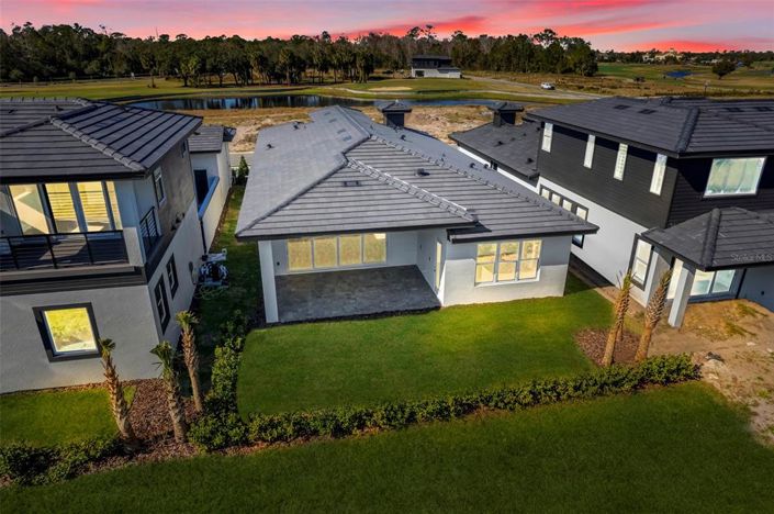 Image No.5-Propriété de 4 chambres à vendre à Davenport