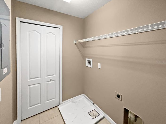 Image No.27-3 Bed Townhouse for sale