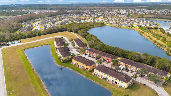 Image No.27-Maison de ville de 4 chambres à vendre à États-Unis