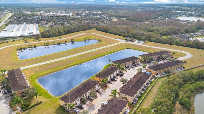 Image No.28-Maison de ville de 4 chambres à vendre à États-Unis