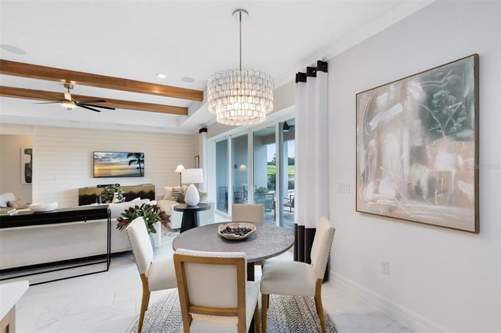 Image No.15-6 Bed Property for sale