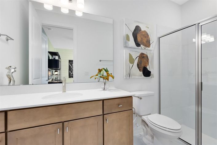 Image No.25-6 Bed Property for sale