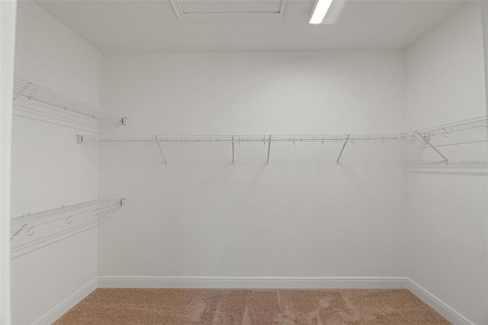 Image No.18-5 Bed Property for sale