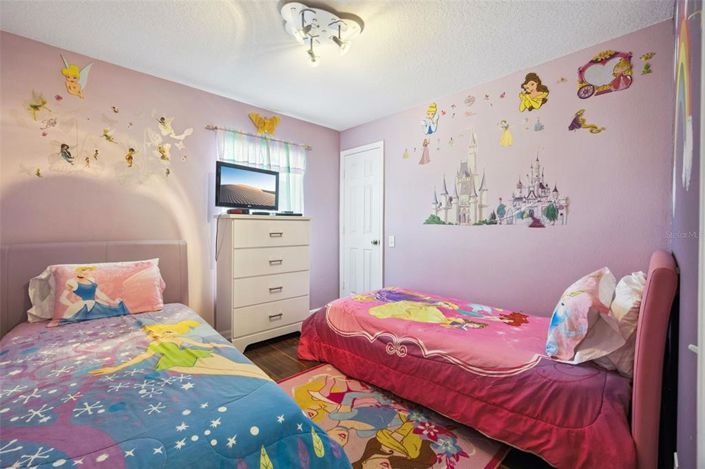 Image No.16-4 Bed House for sale