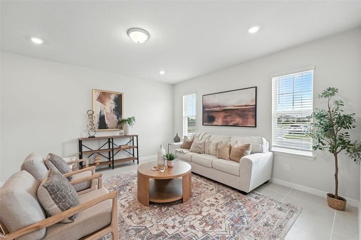 Image No.15-3 Bed Property for sale