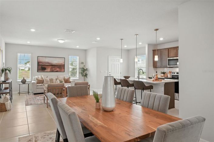 Image No.19-3 Bed Property for sale