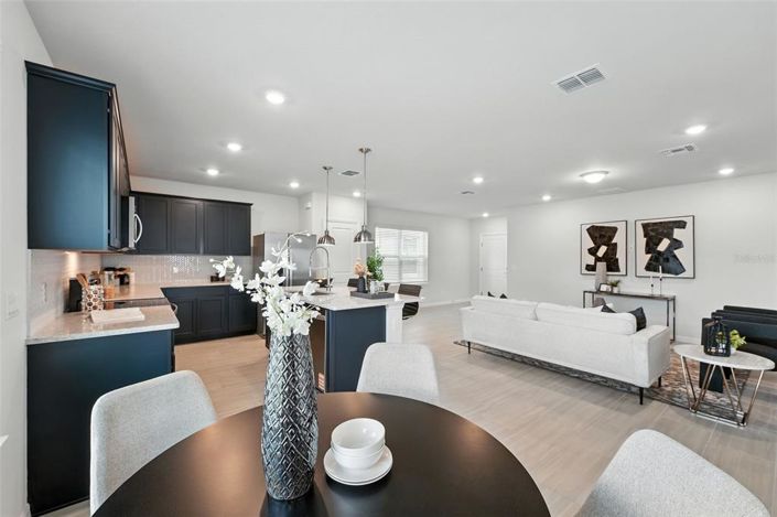 Image No.14-Propriété de 4 chambres à vendre à États-Unis