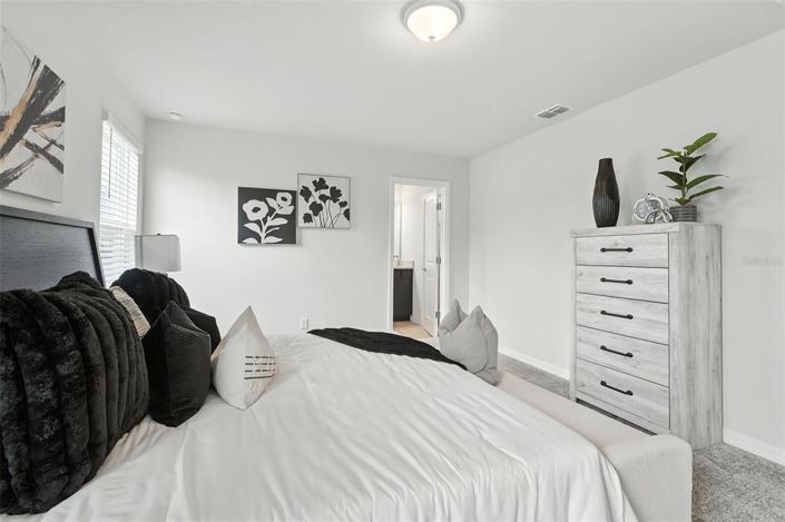 Image No.26-Propriété de 4 chambres à vendre à États-Unis