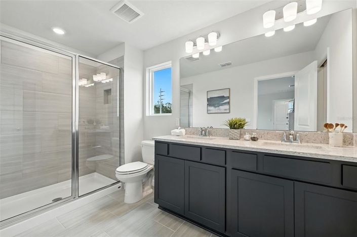 Image No.28-Propriété de 4 chambres à vendre à États-Unis