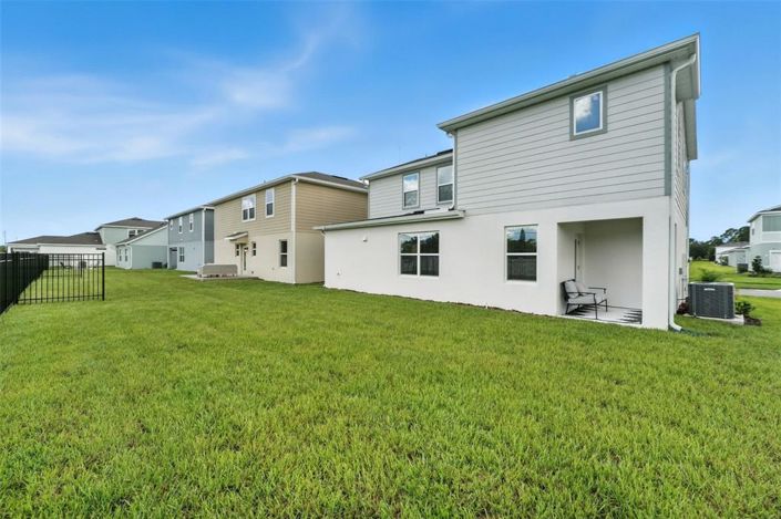 Image No.5-Propriété de 4 chambres à vendre à États-Unis