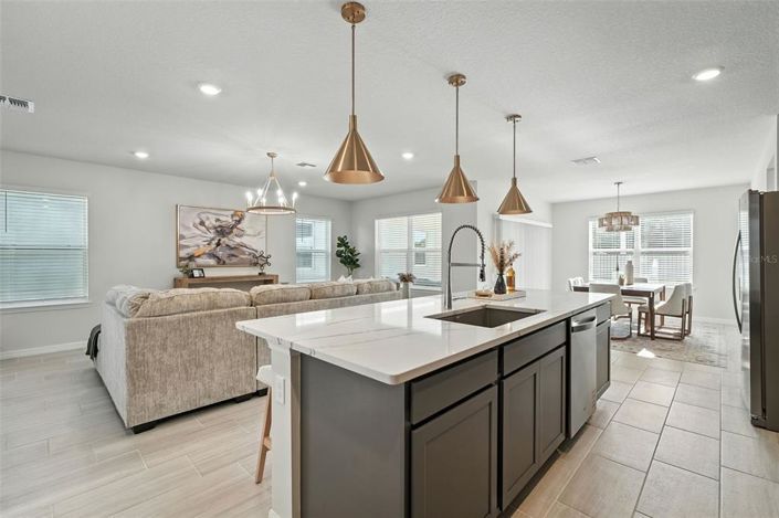 Image No.14-4 Bed Property for sale