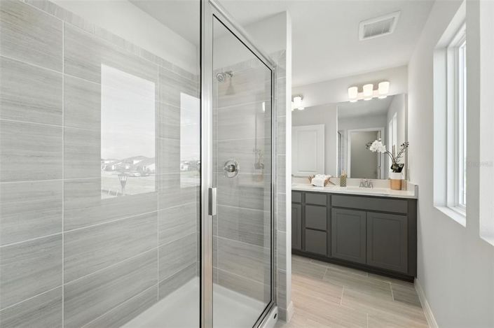 Image No.29-4 Bed Property for sale