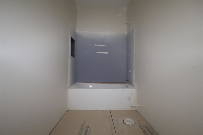 Image No.18-3 Bed Property for sale