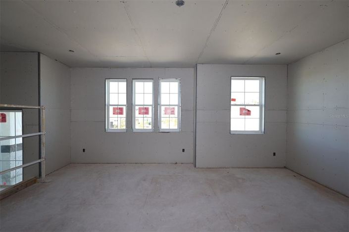 Image No.7-3 Bed Property for sale