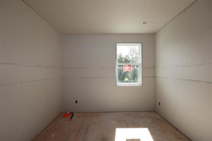 Image No.8-3 Bed Property for sale