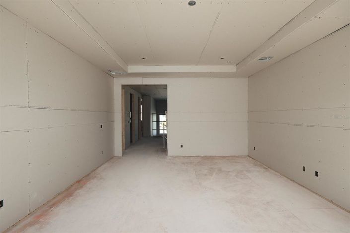 Image No.9-3 Bed Property for sale