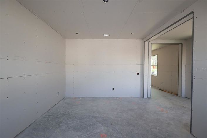 Image No.18-4 Bed Property for sale