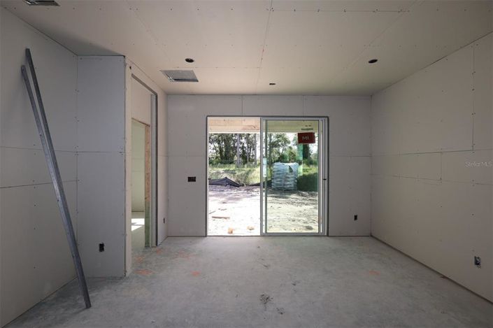 Image No.8-4 Bed Property for sale