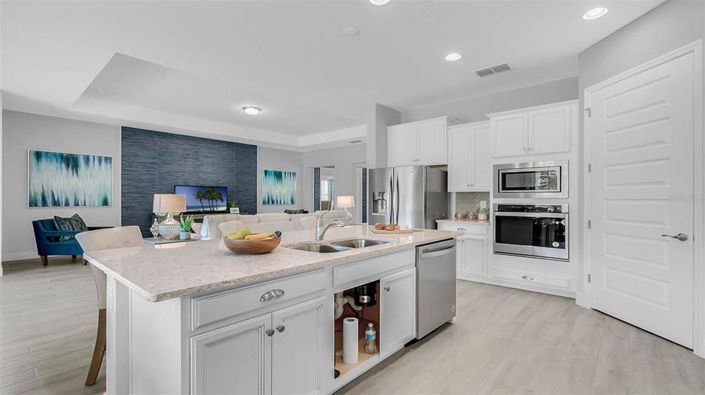 Image No.12-4 Bed Property for sale