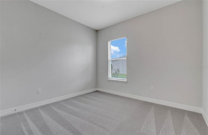 Image No.19-5 Bed Property for sale